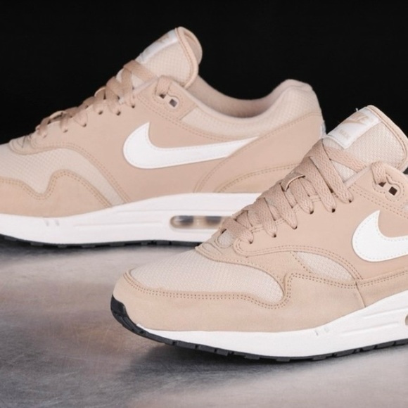 AUTHENTIC NIKE AIR MAX 1 DESERT ORE SIZE 9 - Picture 15 of 16